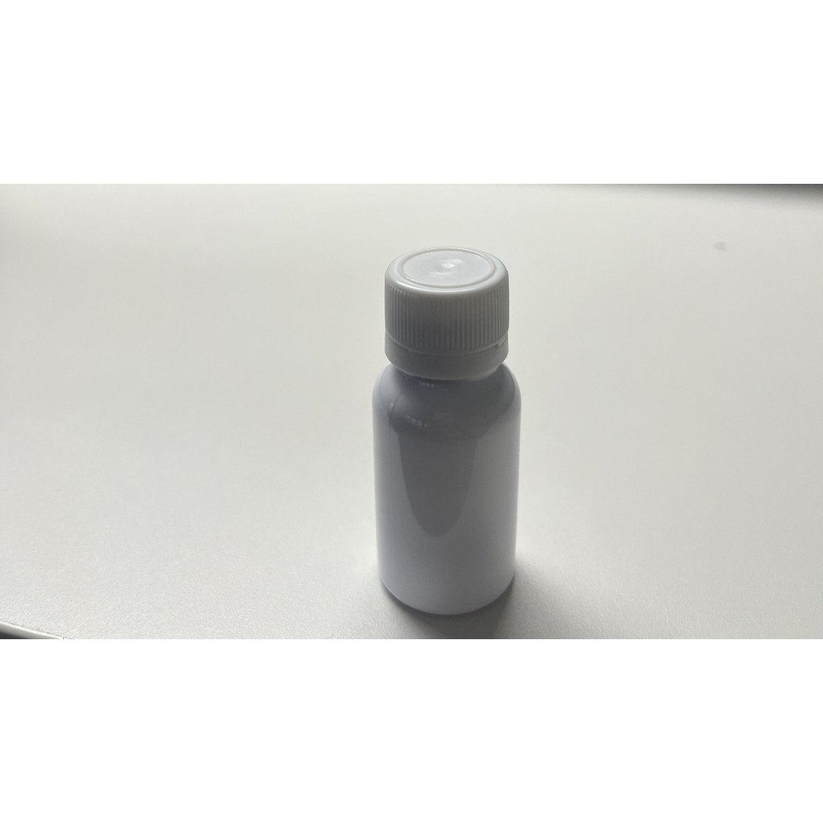 Plastikflasche 15 ml flüssig